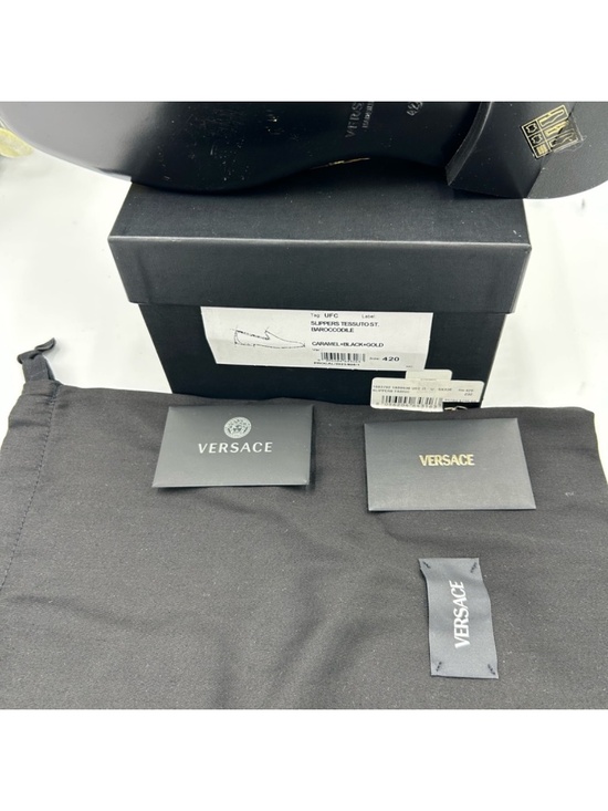 Versace men’s BAROCCO print silk loafers. Size 42. Made in Italy. main image 6